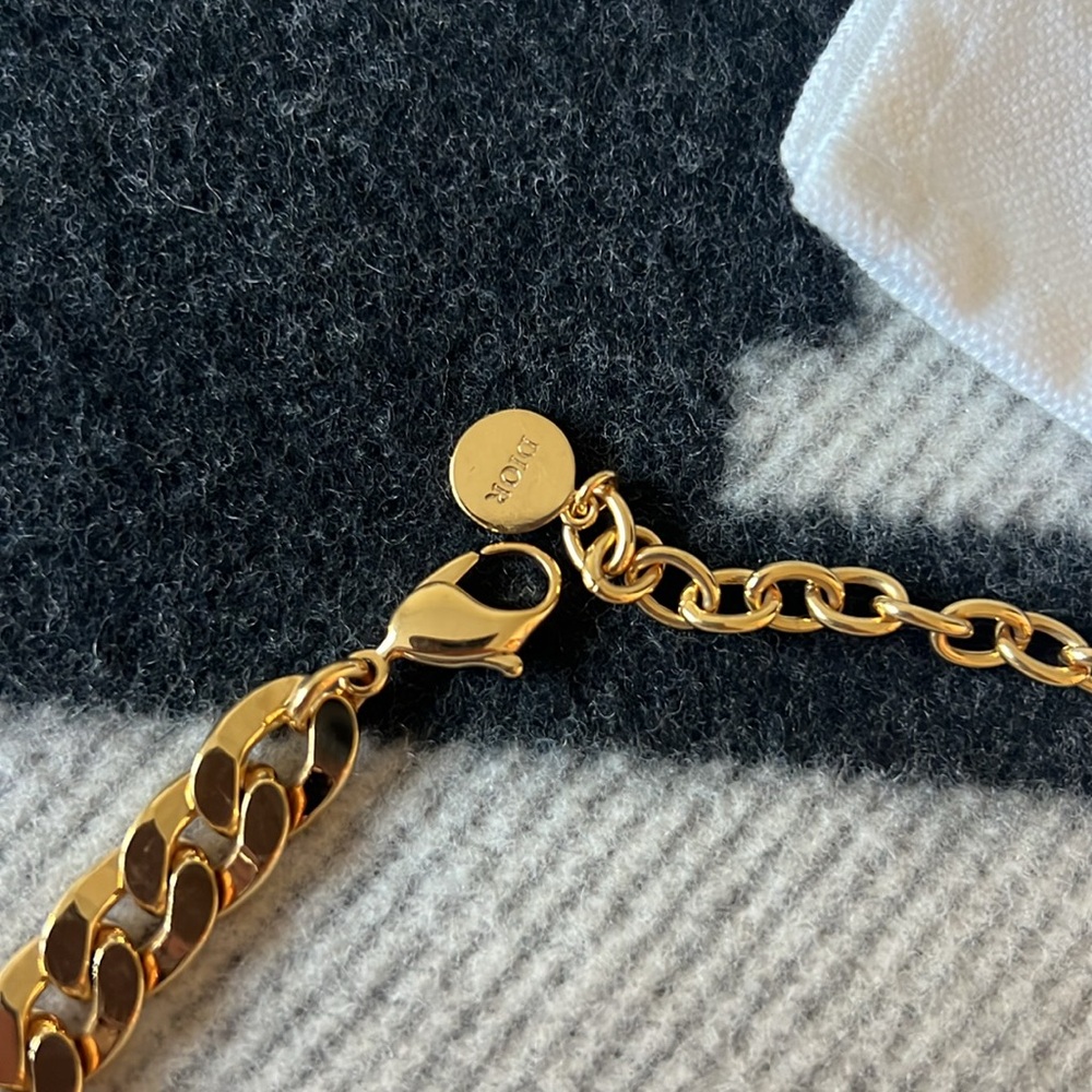 Dior Logo Chocker - Picture 3 of 4